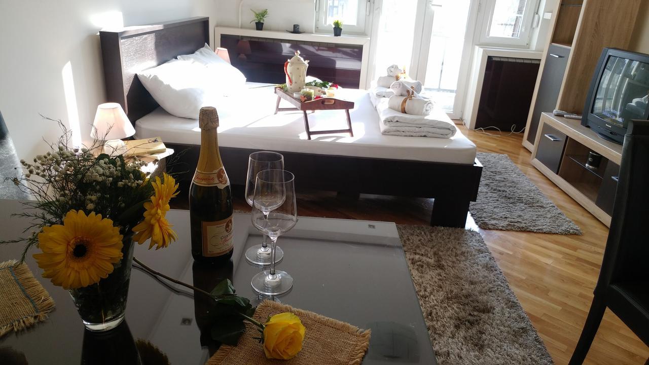 Balkan-Inn Parlament Apartment Belgrad Zewnętrze zdjęcie